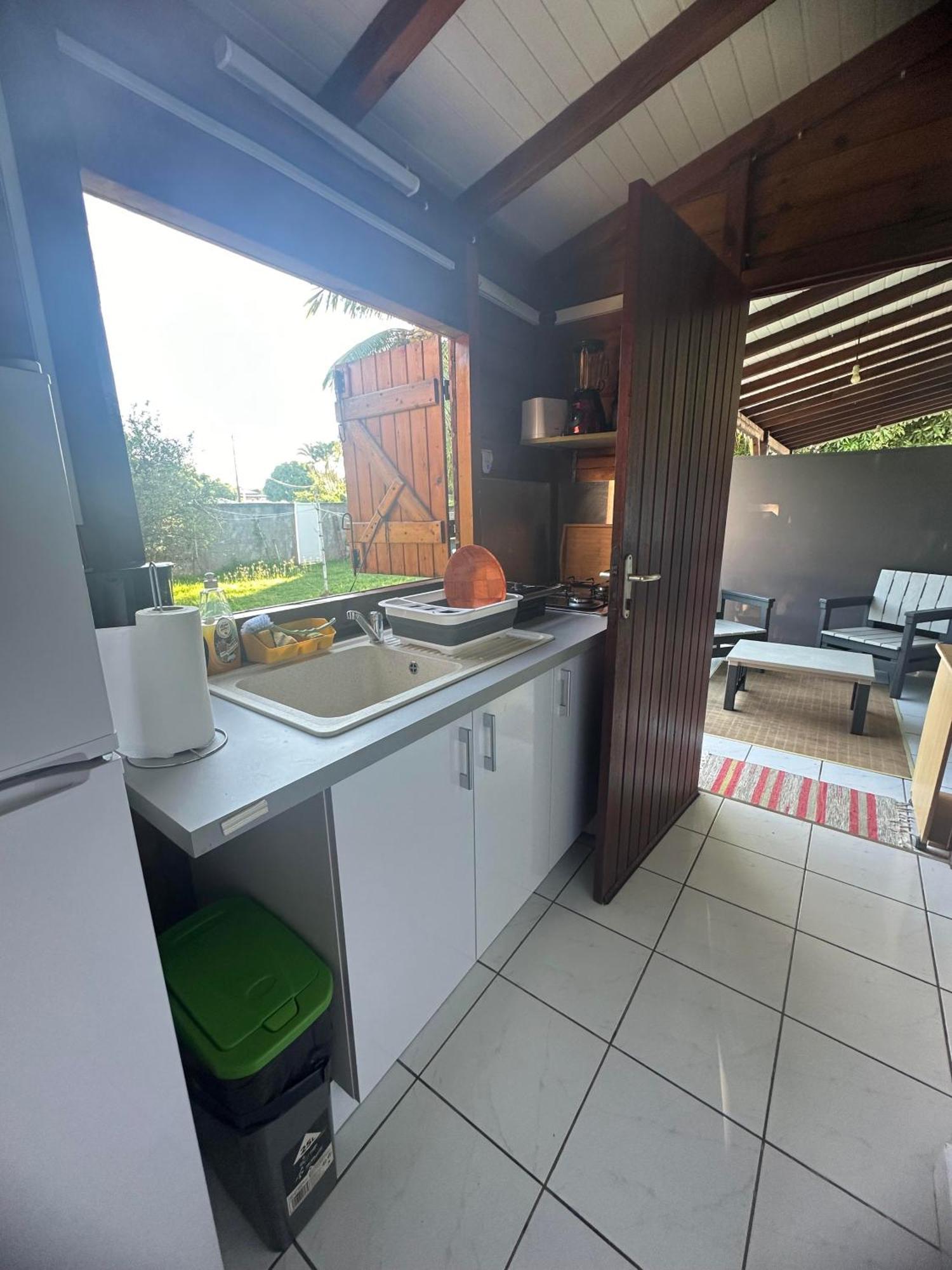 Appt F2 Bellissima Appartement Baie-Mahault Buitenkant foto