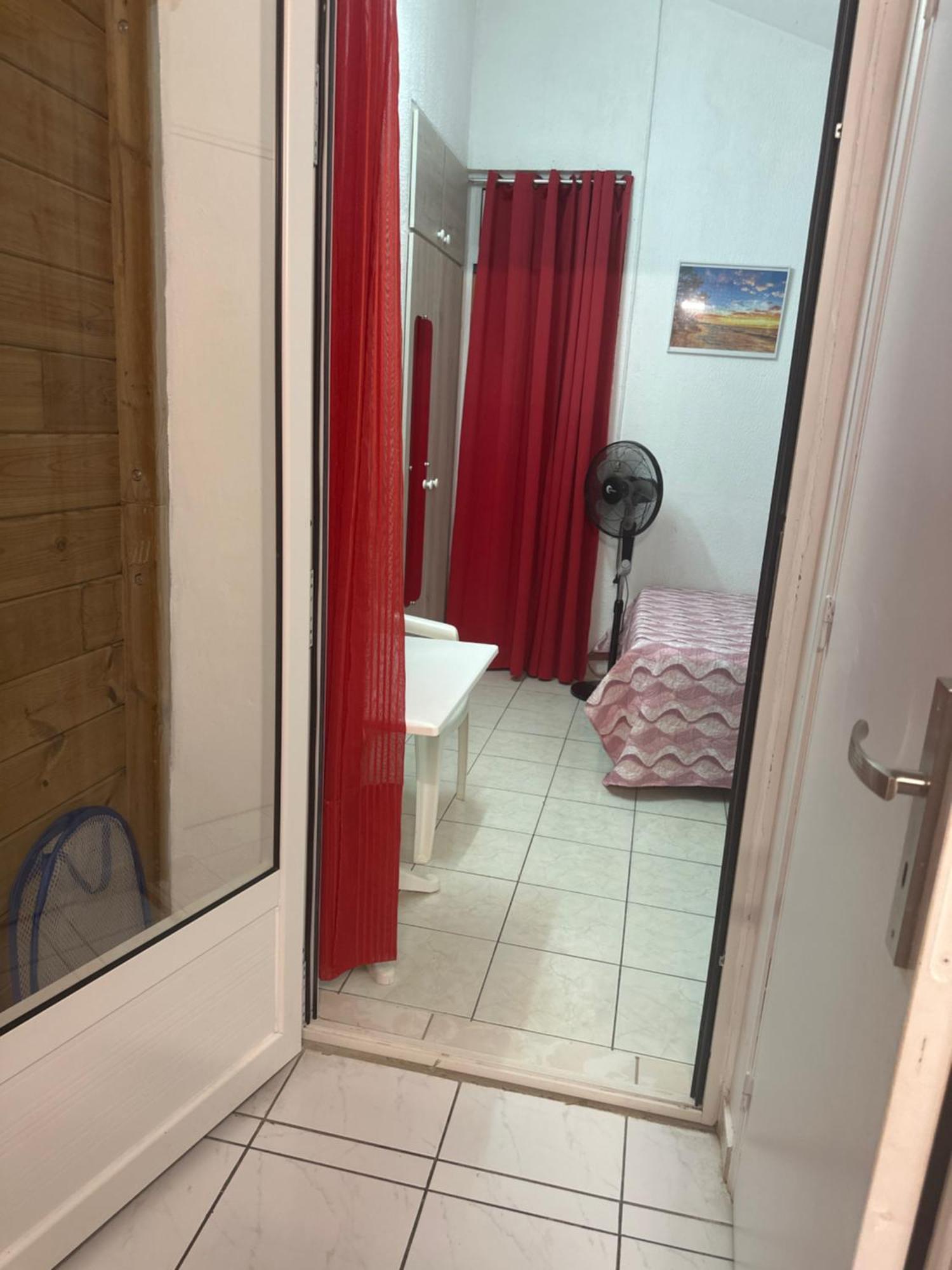 Appt F2 Bellissima Appartement Baie-Mahault Buitenkant foto