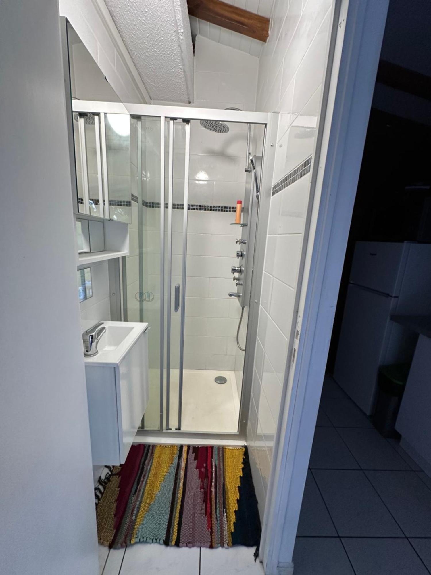 Appt F2 Bellissima Appartement Baie-Mahault Buitenkant foto