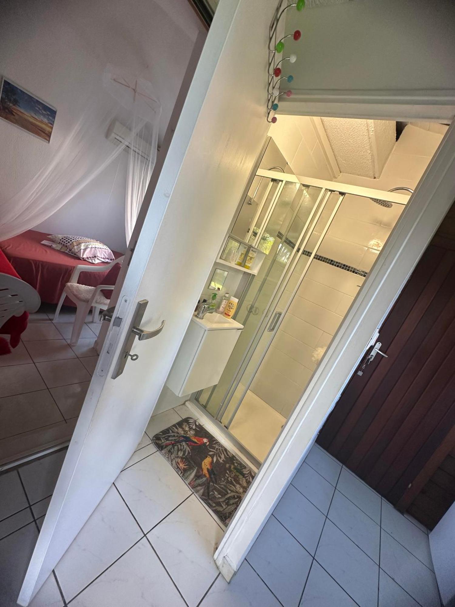 Appt F2 Bellissima Appartement Baie-Mahault Buitenkant foto